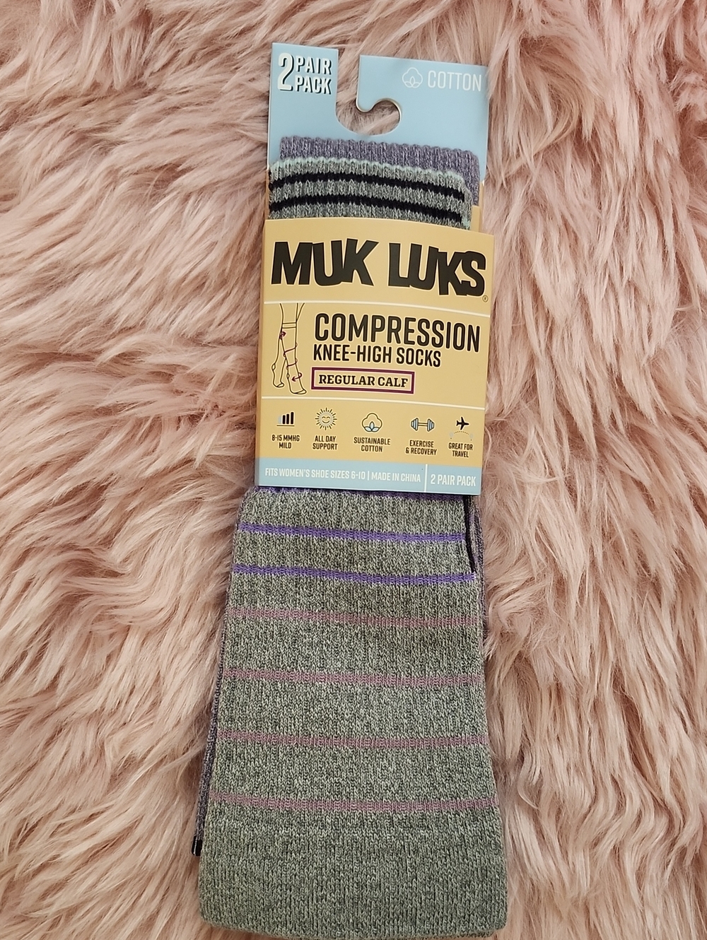 Brand New MUK LUKS 2 PACK WOMEN'S COMPRESSION KNEE HIGH SOCKS